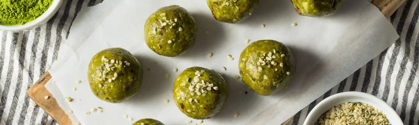 Energy Balls Matcha graines de chanvre amoseeds specialiste des superaliments bio