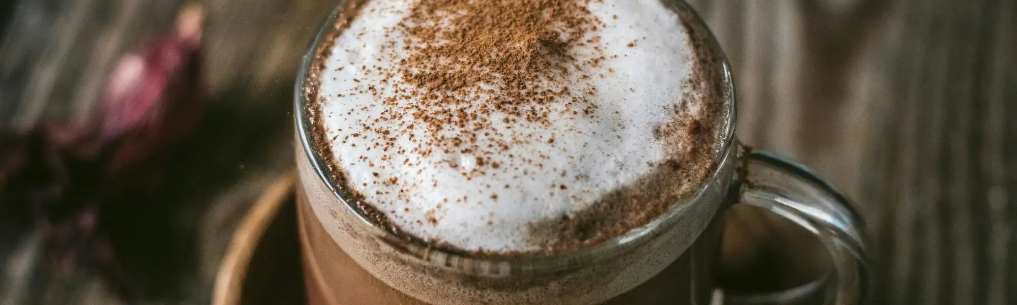 Latte maca-cacao : boisson chaude hivernale – Amoseeds