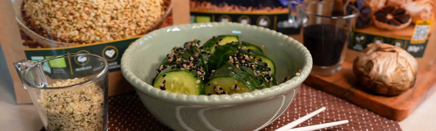 salade concombre asiatique Amoseeds specialiste des supers aliments bio